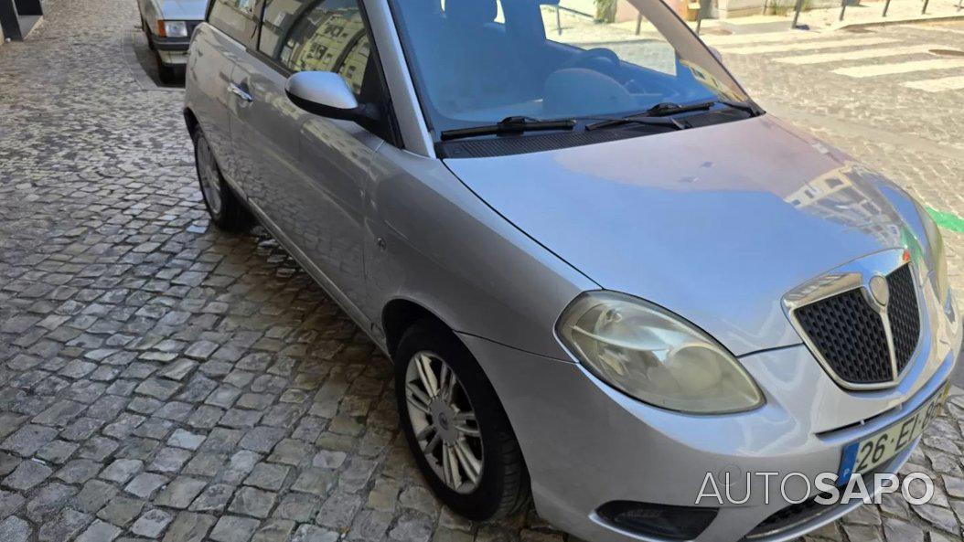 Lancia Ypsilon 1.2 16V Oro de 2007