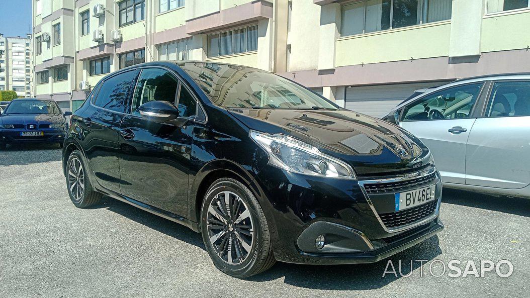 Peugeot 208 1.2 PureTech Allure de 2018