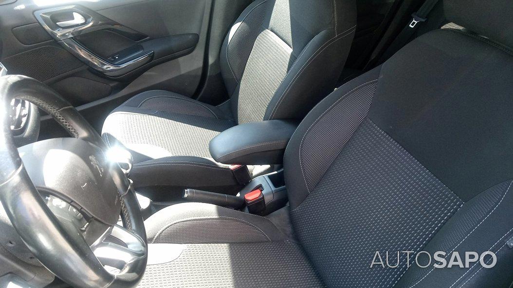 Peugeot 208 1.2 PureTech Allure de 2018