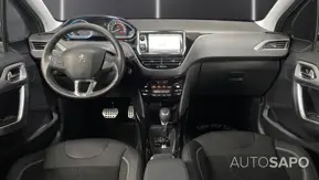 Peugeot 2008 1.2 PureTech Crossway EAT6 de 2017