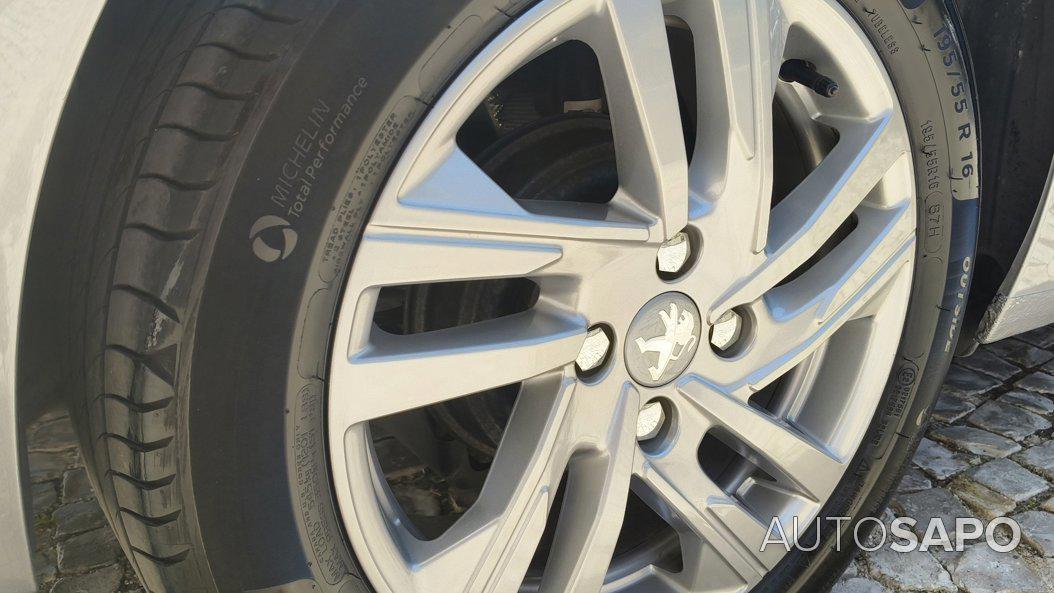 Peugeot 208 1.2 PureTech Active de 2020