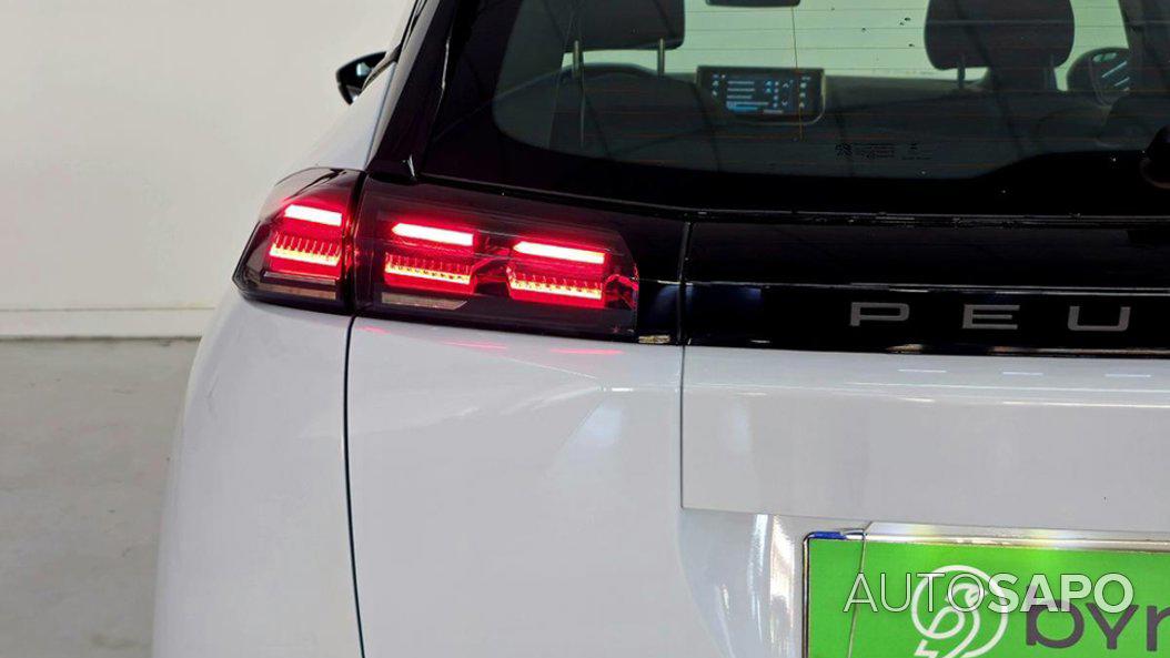 Peugeot e-2008 de 2024