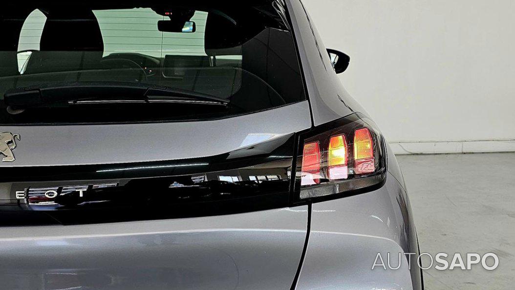 Peugeot E-208 Active de 2022