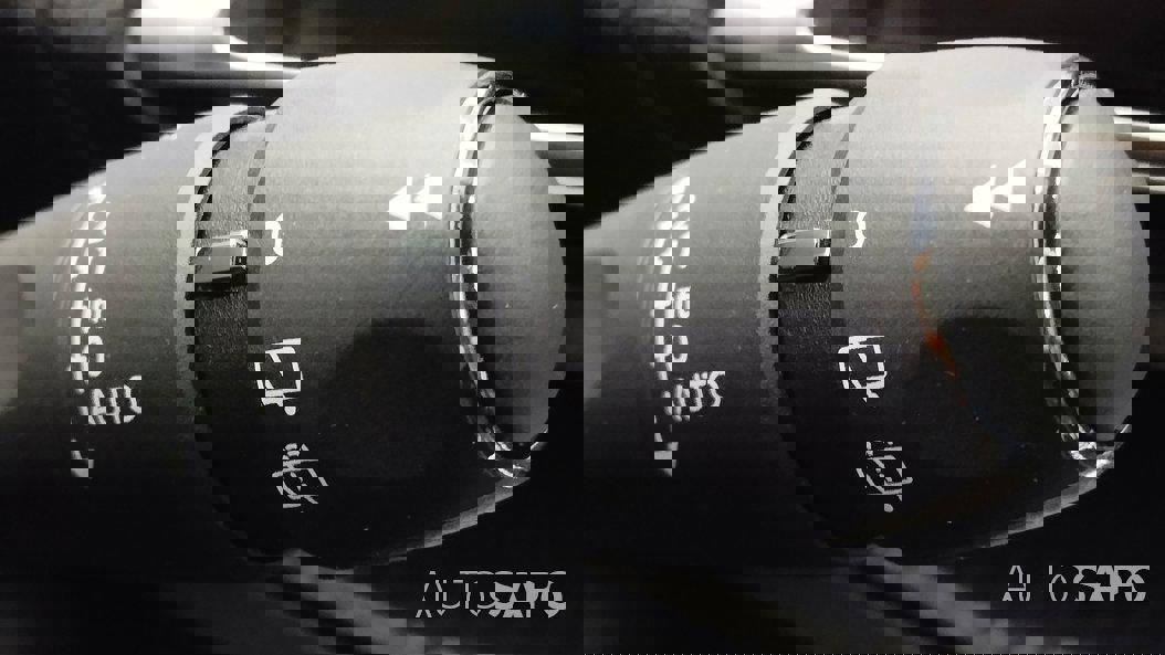 Peugeot 5008 1.2 PureTech Allure EAT8 de 2024