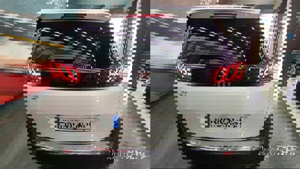 Peugeot 5008 1.2 PureTech Allure EAT8 de 2024