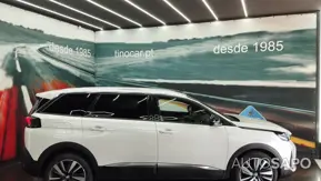 Peugeot 5008 1.2 PureTech Allure EAT8 de 2024