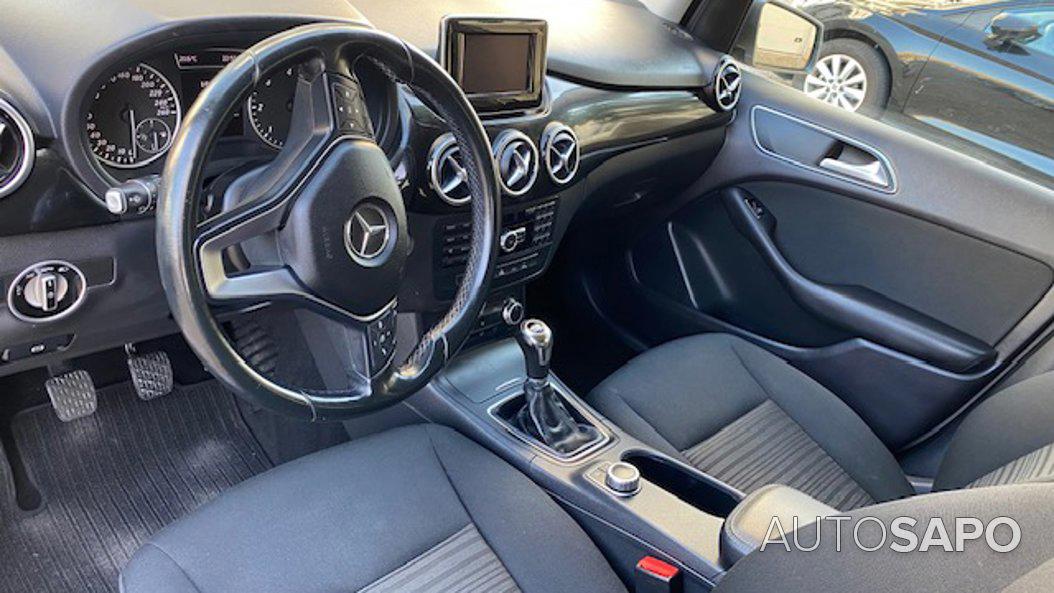 Mercedes-Benz Classe B 180 CDi BE Fleet Pack de 2014