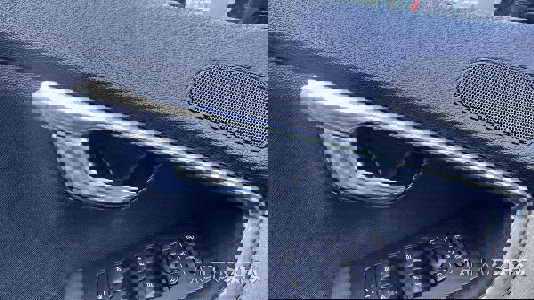 Volvo V40 Cross Country de 2015