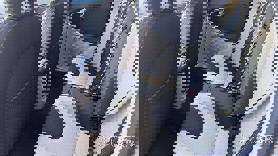 Volvo V40 Cross Country de 2015