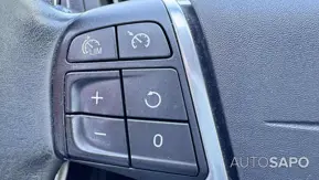 Volvo V40 Cross Country de 2015