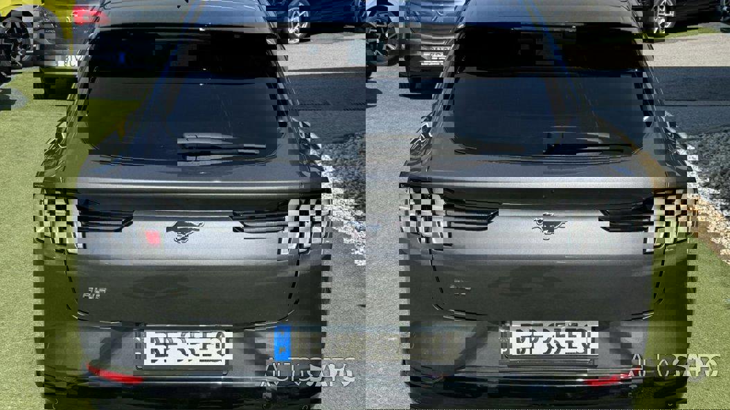 Ford Mustang Mach-E de 2024