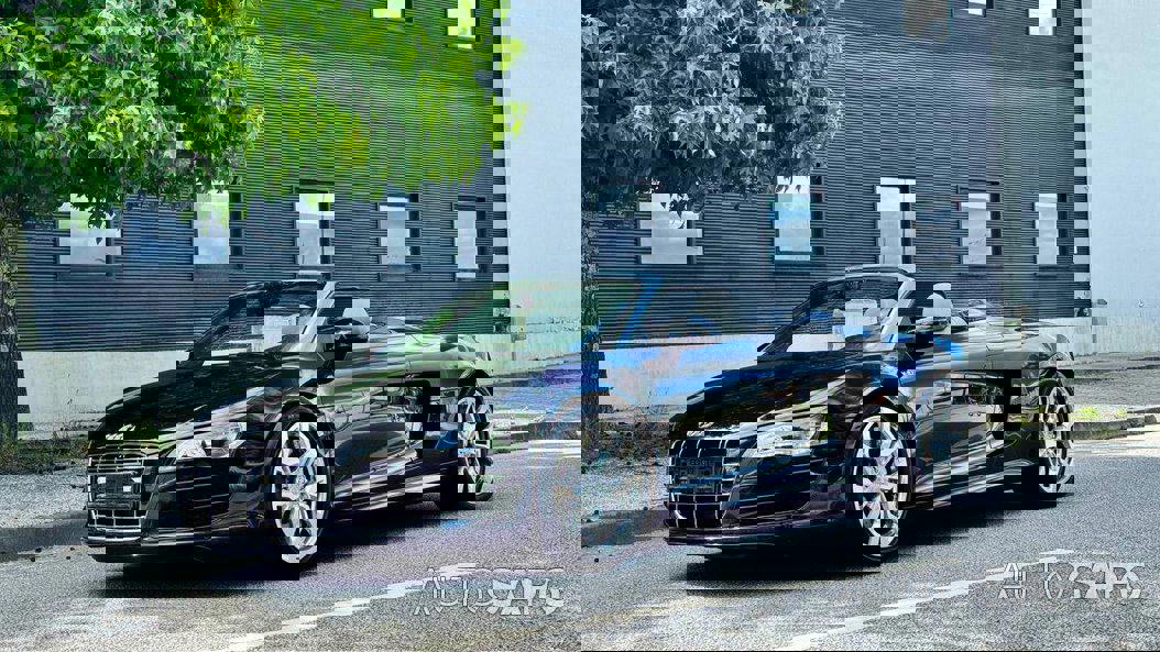 Audi R8 5.2 FSi V10 quattro R tronic de 2010