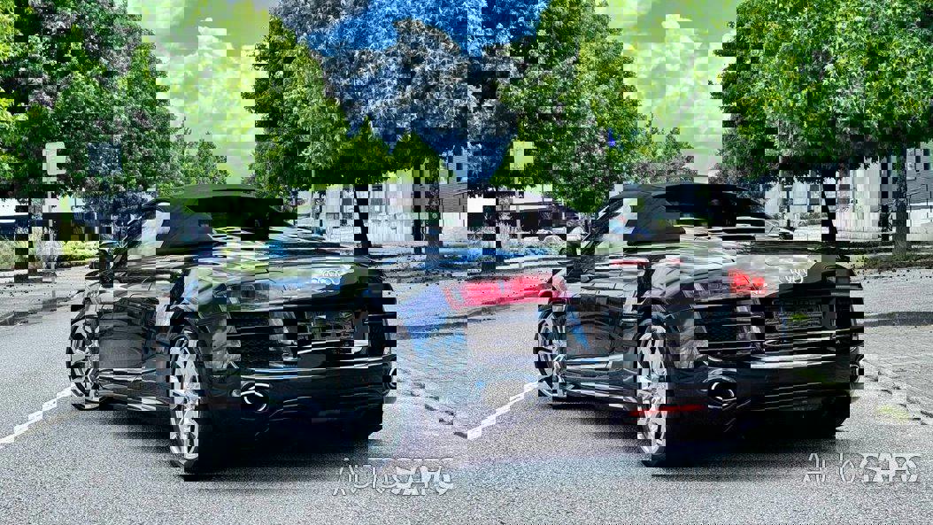 Audi R8 5.2 FSi V10 quattro R tronic de 2010