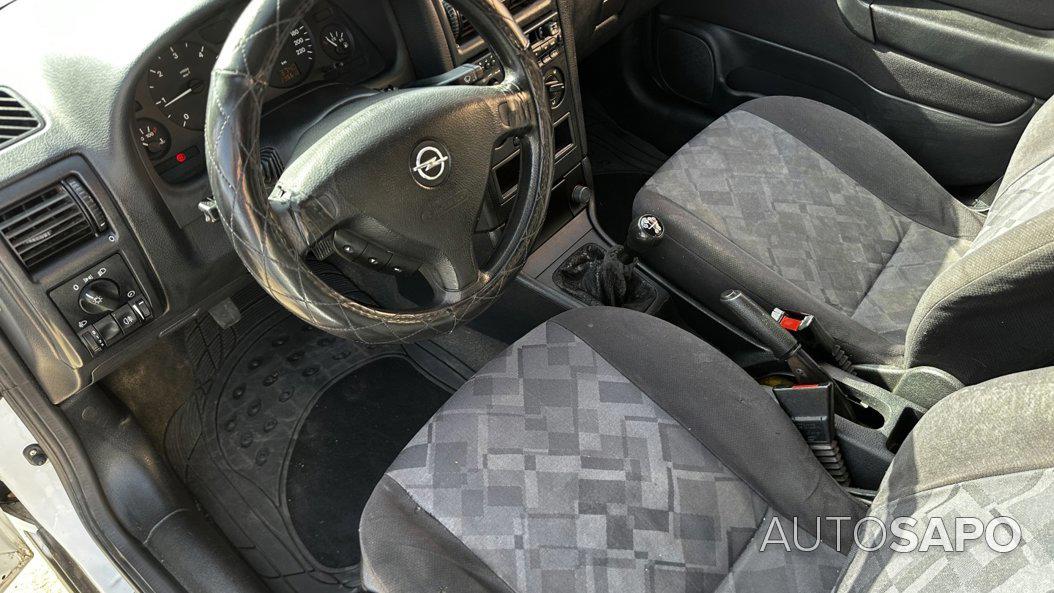 Opel Astra de 2000