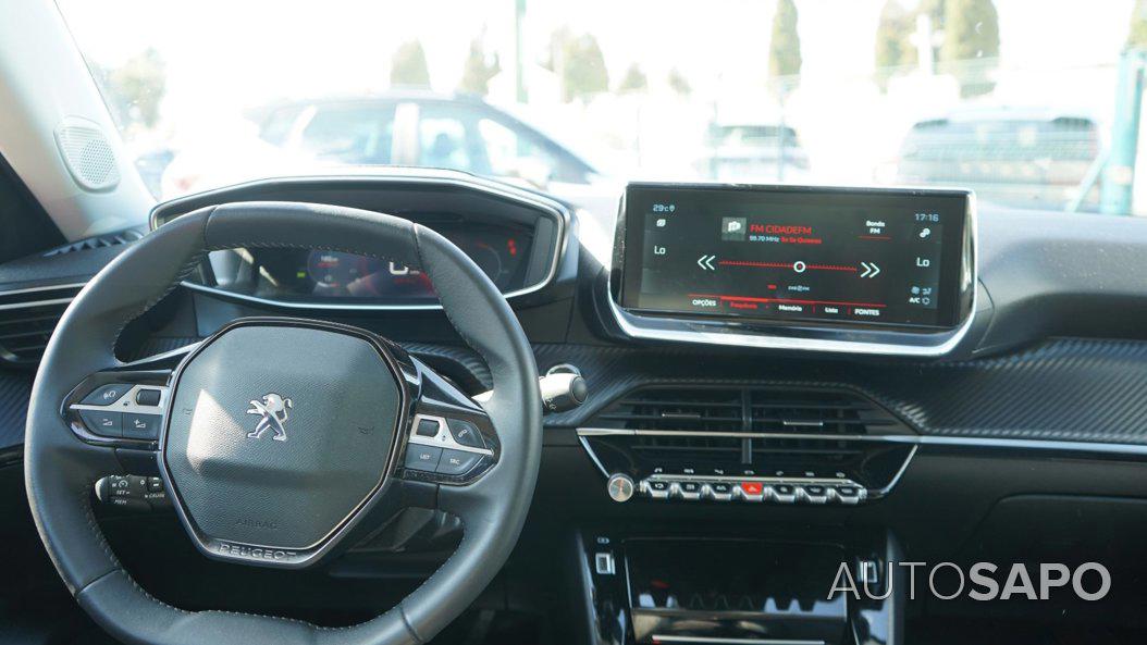 Peugeot 2008 1.2 PureTech Allure Pack de 2021