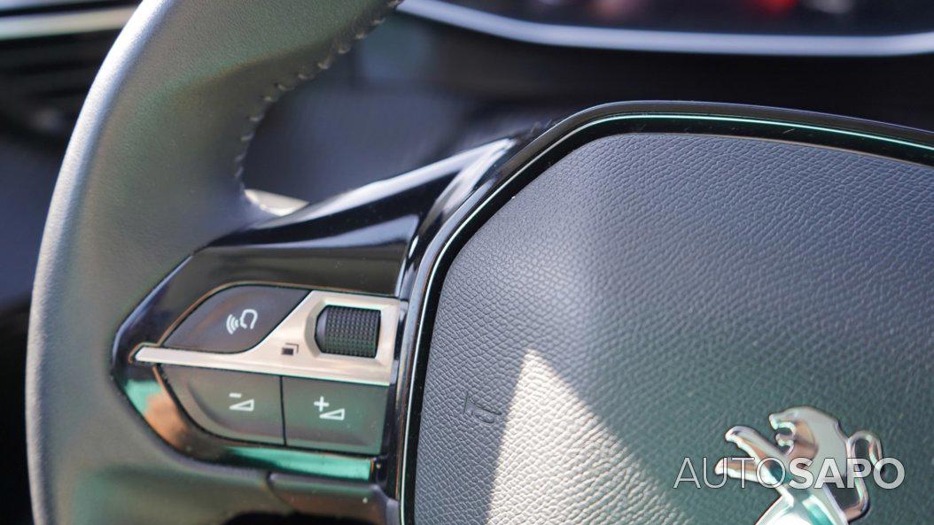 Peugeot 2008 1.2 PureTech Allure Pack de 2021