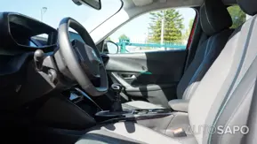 Peugeot 2008 1.2 PureTech Allure Pack de 2021