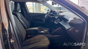 Peugeot 2008 1.2 PureTech Allure Pack EAT8 de 2021