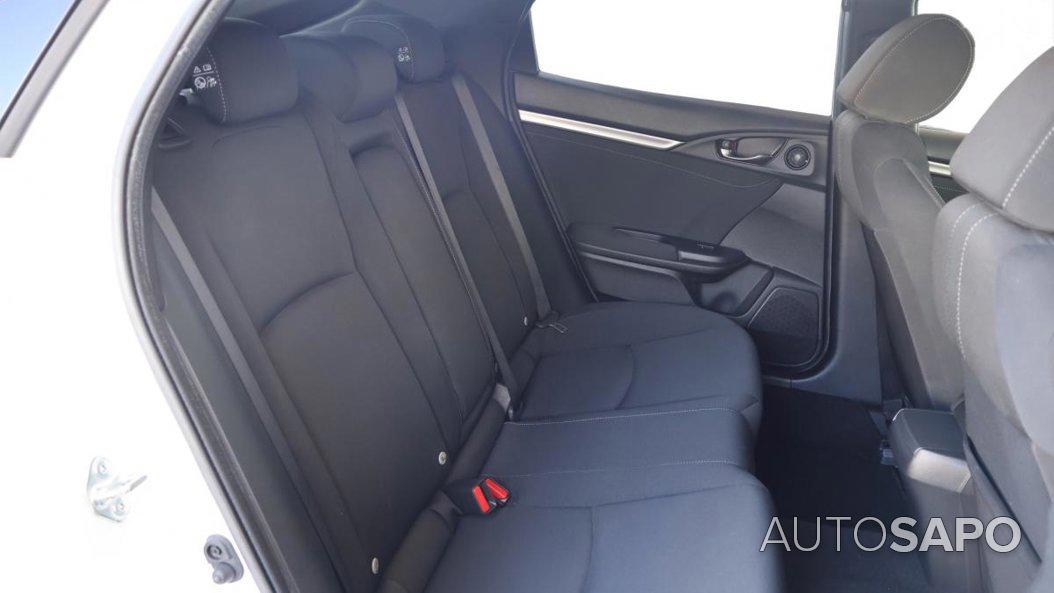 Honda Civic 1.0 i-VTEC Elegance Navi de 2017