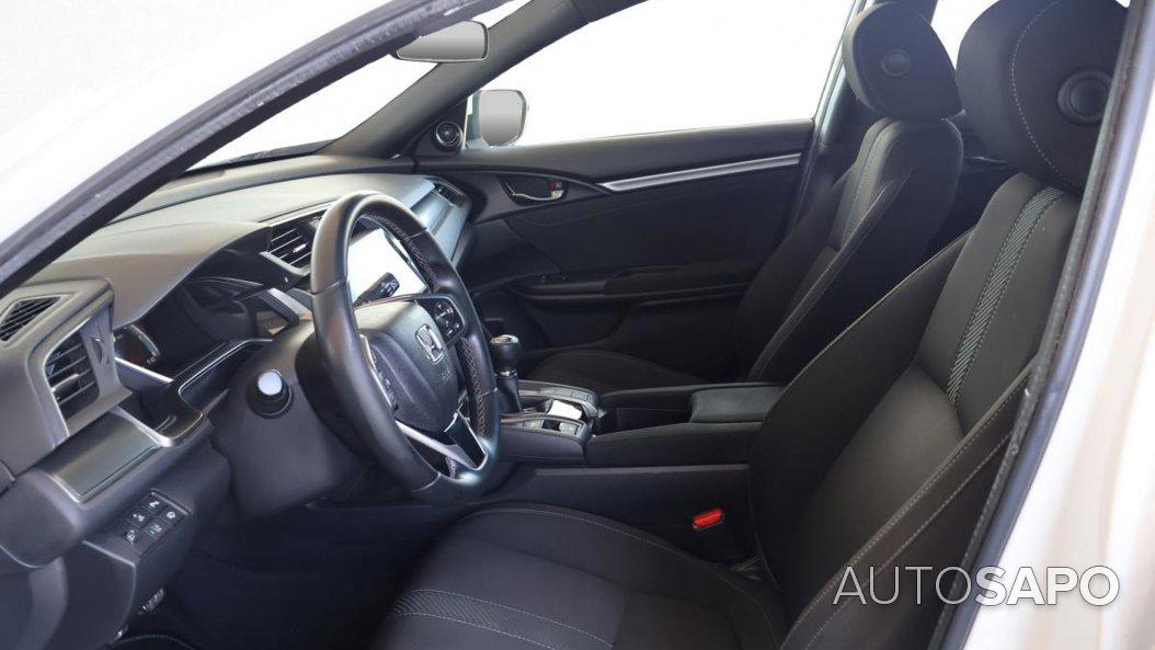 Honda Civic 1.0 i-VTEC Elegance Navi de 2017
