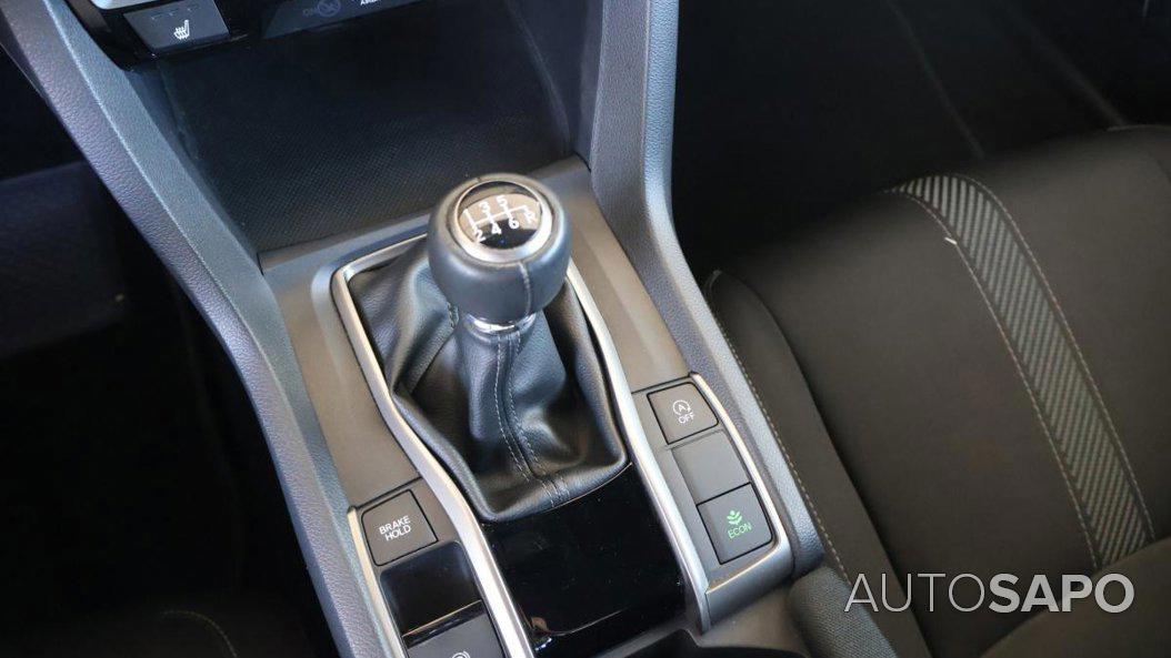 Honda Civic 1.0 i-VTEC Elegance Navi de 2017