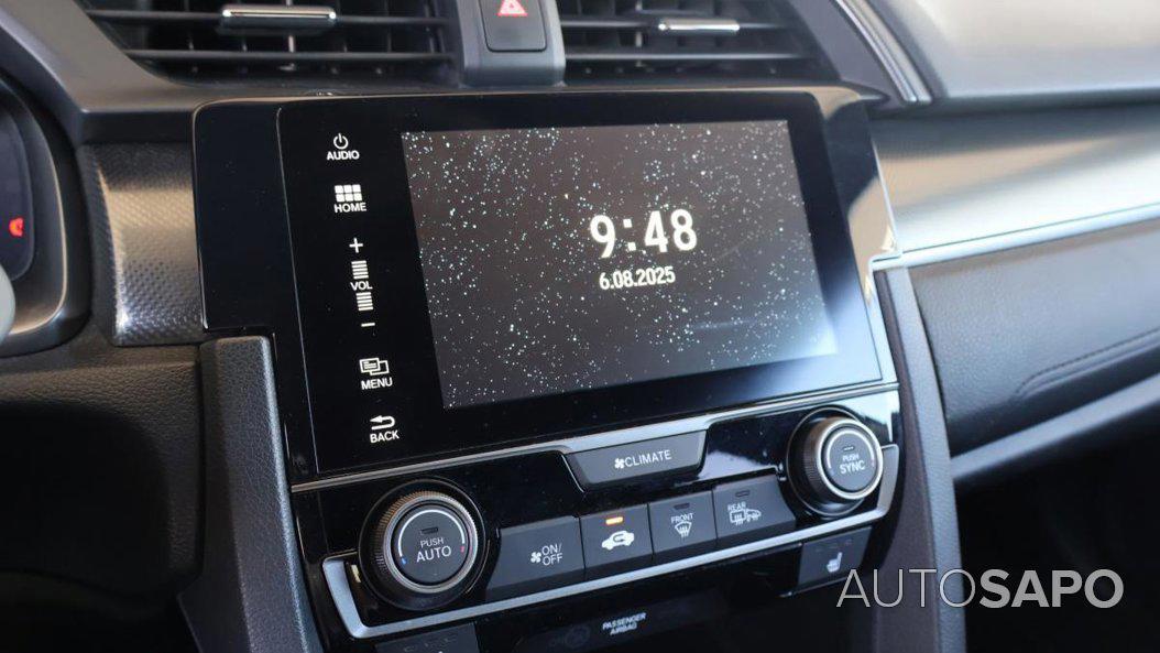 Honda Civic 1.0 i-VTEC Elegance Navi de 2017