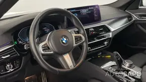 BMW Série 5 530 e Pack M de 2021