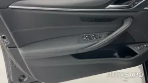 BMW Série 5 530 e Pack M de 2021