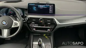 BMW Série 5 530 e Pack M de 2021