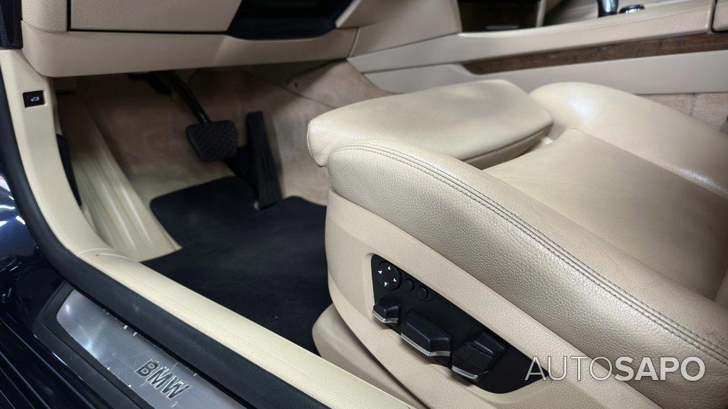 BMW Série 7 730 d de 2009