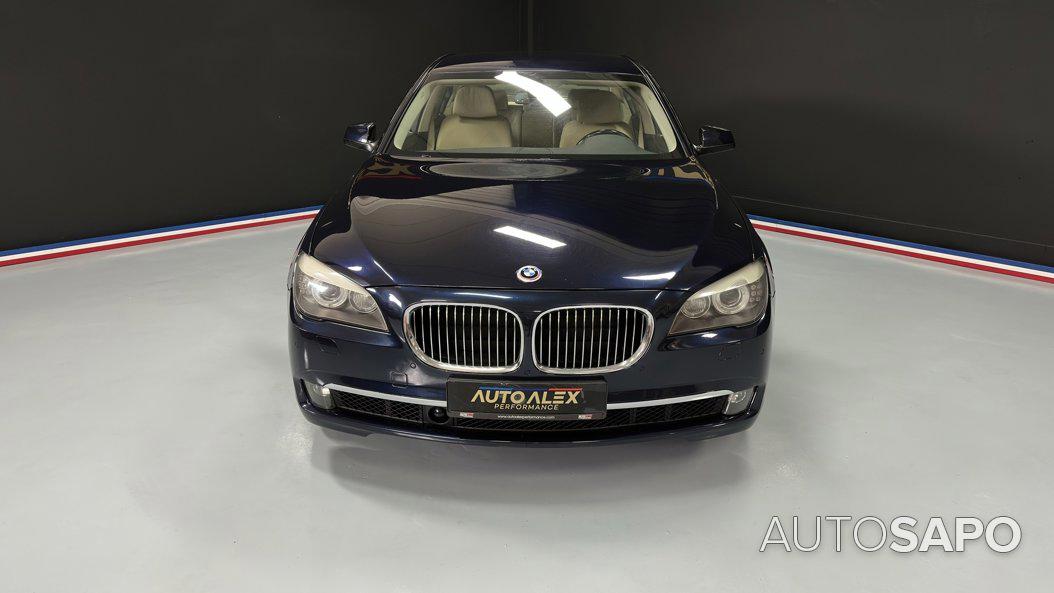 BMW Série 7 730 d de 2009