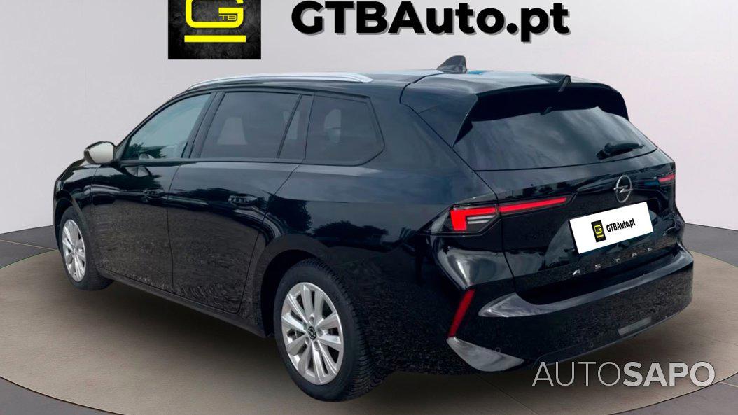 Porsche Taycan Cross Turismo de 2024