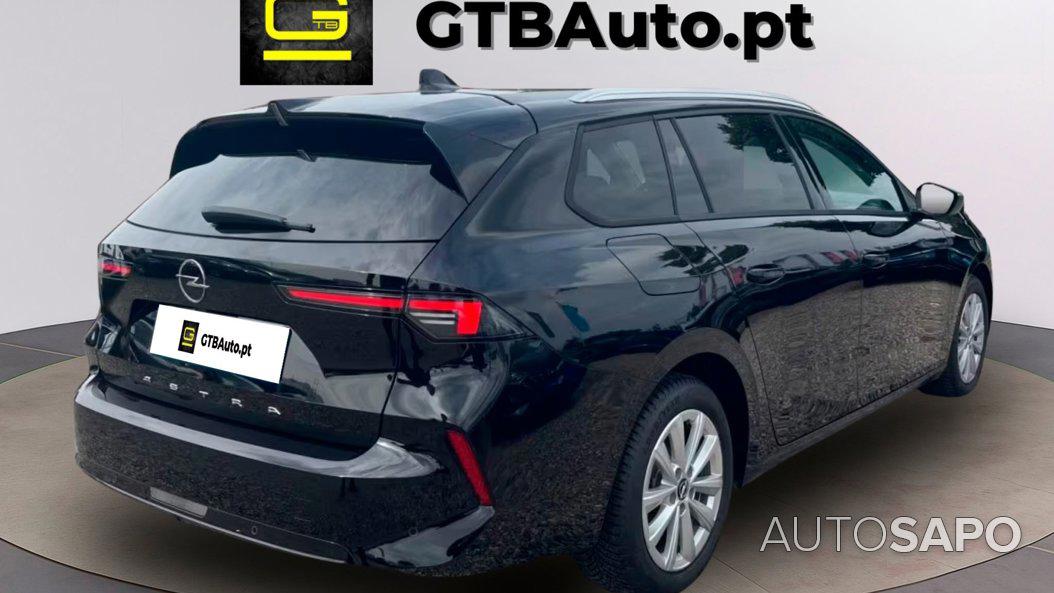 Porsche Taycan Cross Turismo de 2024