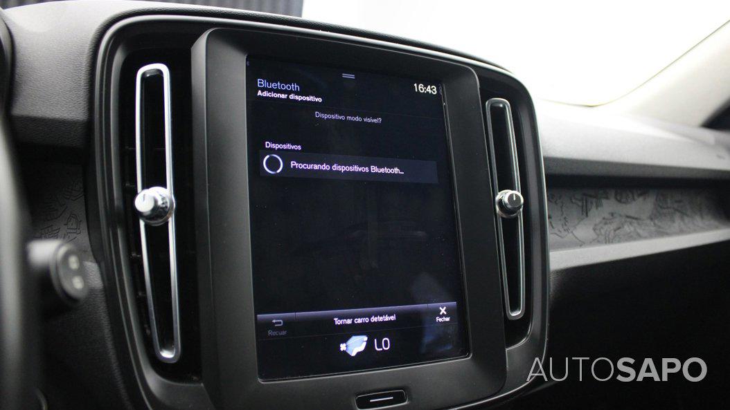 Volvo XC40 1.5 T2 Momentum Core de 2021