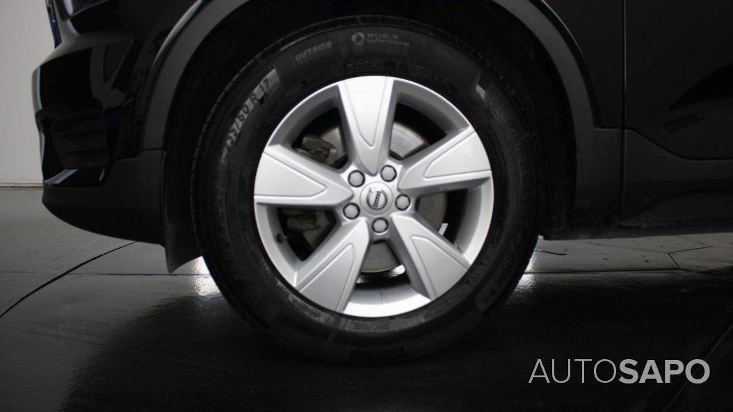 Volvo XC40 1.5 T2 Momentum Core de 2021