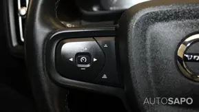 Volvo XC40 1.5 T2 Momentum Core de 2021