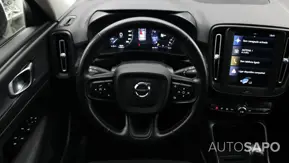 Volvo XC40 1.5 T2 Momentum Core de 2021