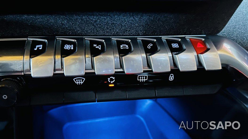 Peugeot 5008 1.2 PureTech Allure Pack EAT8 de 2021