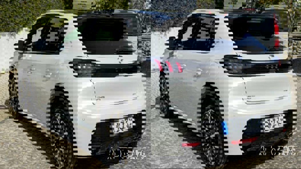 Peugeot 208 1.2 PureTech GT de 2021