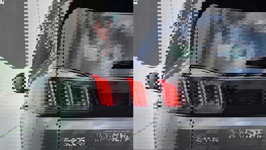 Peugeot 5008 de 2024