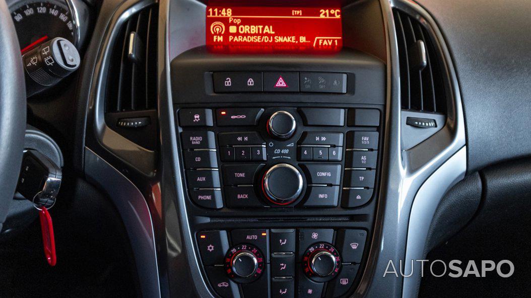 Opel Astra ST 1.3 CDTi Cosmo de 2013