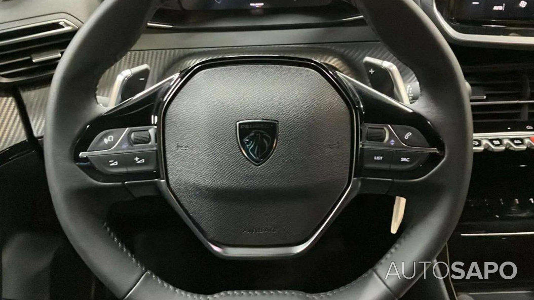 Peugeot 2008 1.2 PureTech Allure EAT8 de 2024