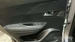 Peugeot 2008 1.2 PureTech Allure EAT8 de 2024