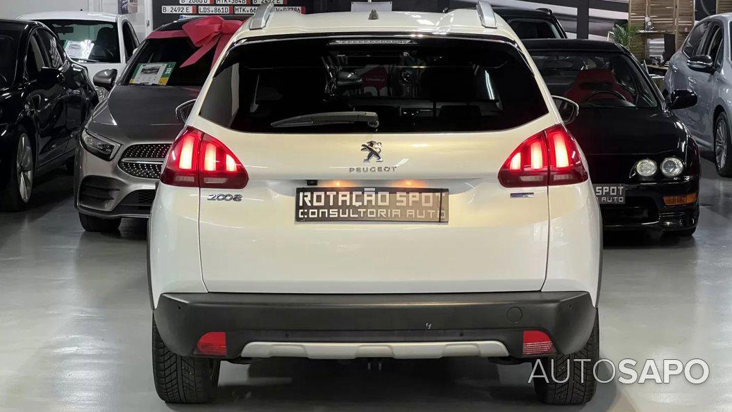 Peugeot 2008 1.2 PureTech Allure Grip Control de 2017