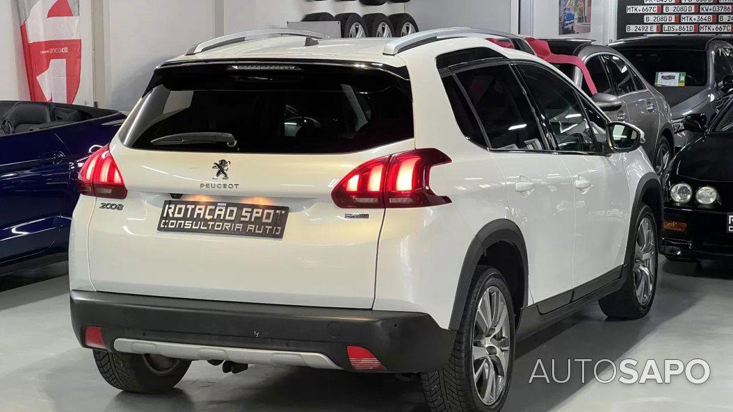 Peugeot 2008 1.2 PureTech Allure Grip Control de 2017