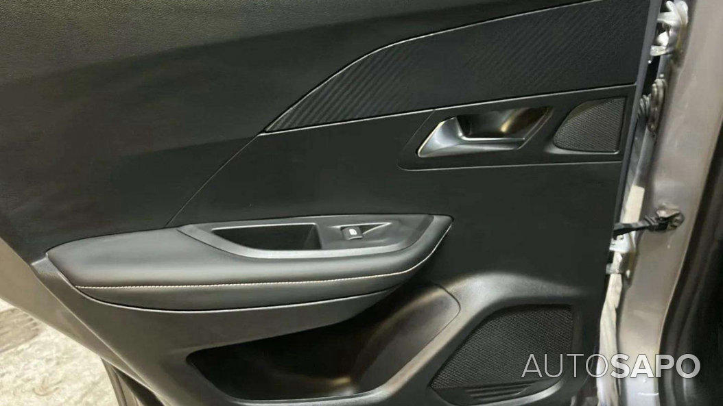 Peugeot 2008 1.2 PureTech Allure EAT8 de 2024