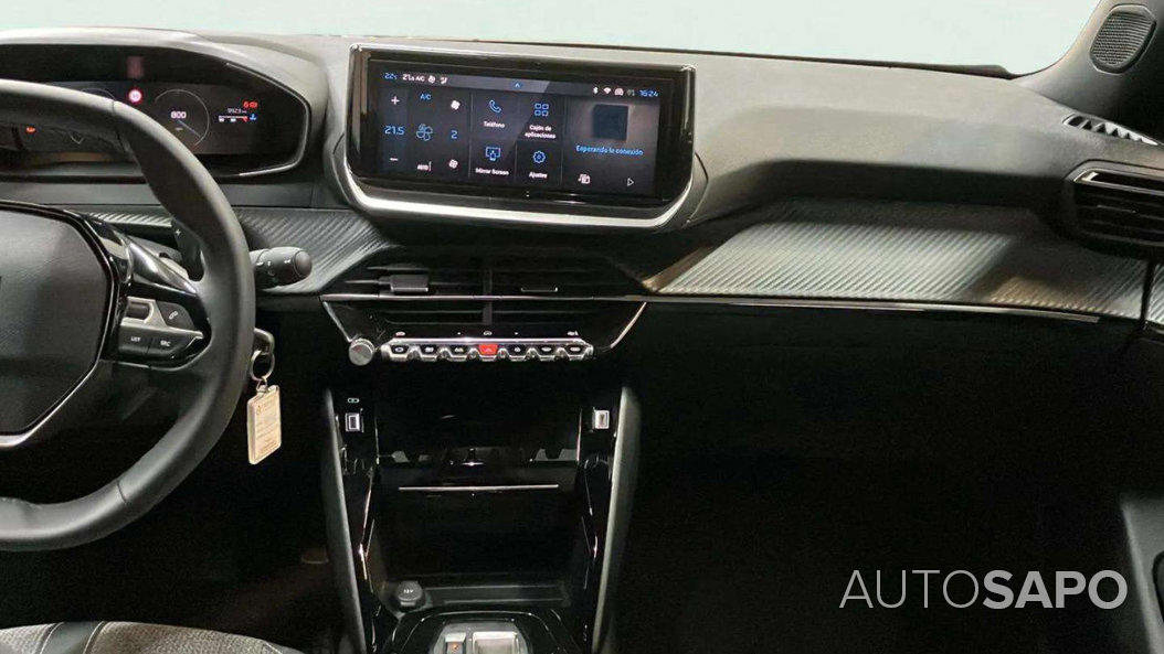 Peugeot 2008 1.2 PureTech Allure EAT8 de 2024