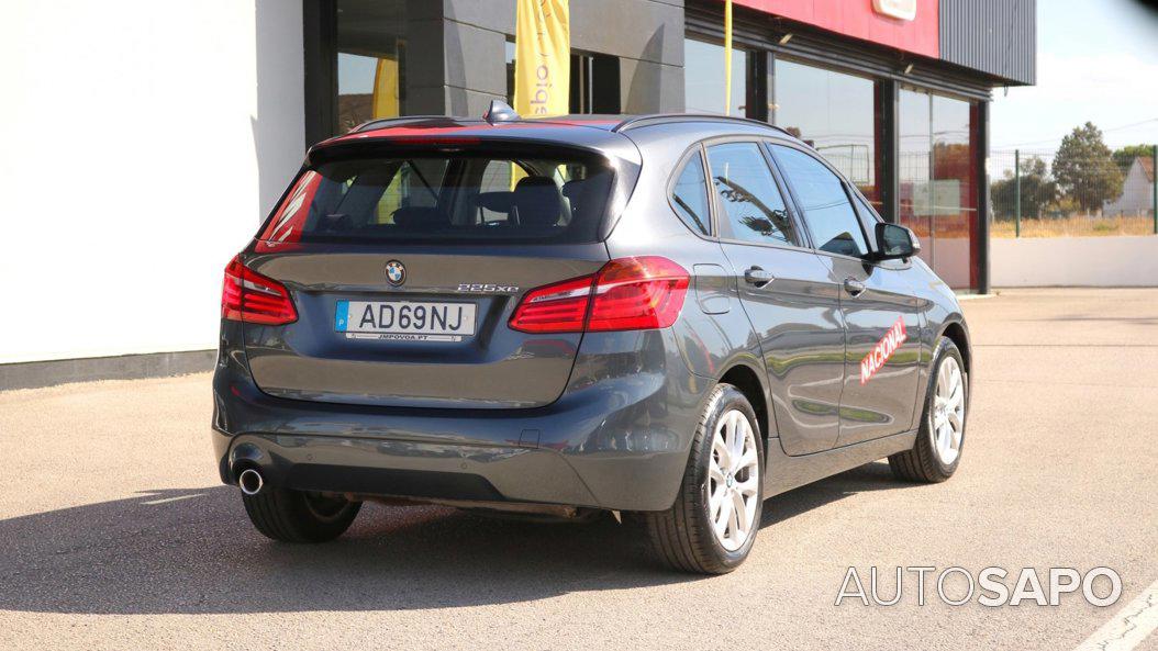 BMW Série 2 Active Tourer 225 xe de 2020
