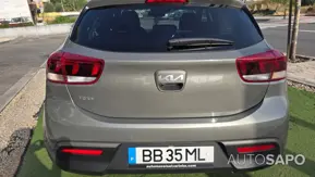 Kia Rio de 2023
