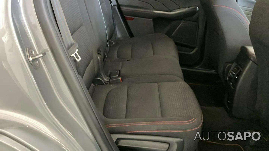 Ford Kuga 1.5 EcoBoost ST-Line de 2022